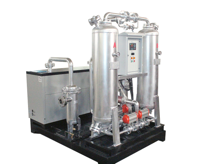 Low pressure normal temperature water-cooled dryer is used to cool the air of air compressor